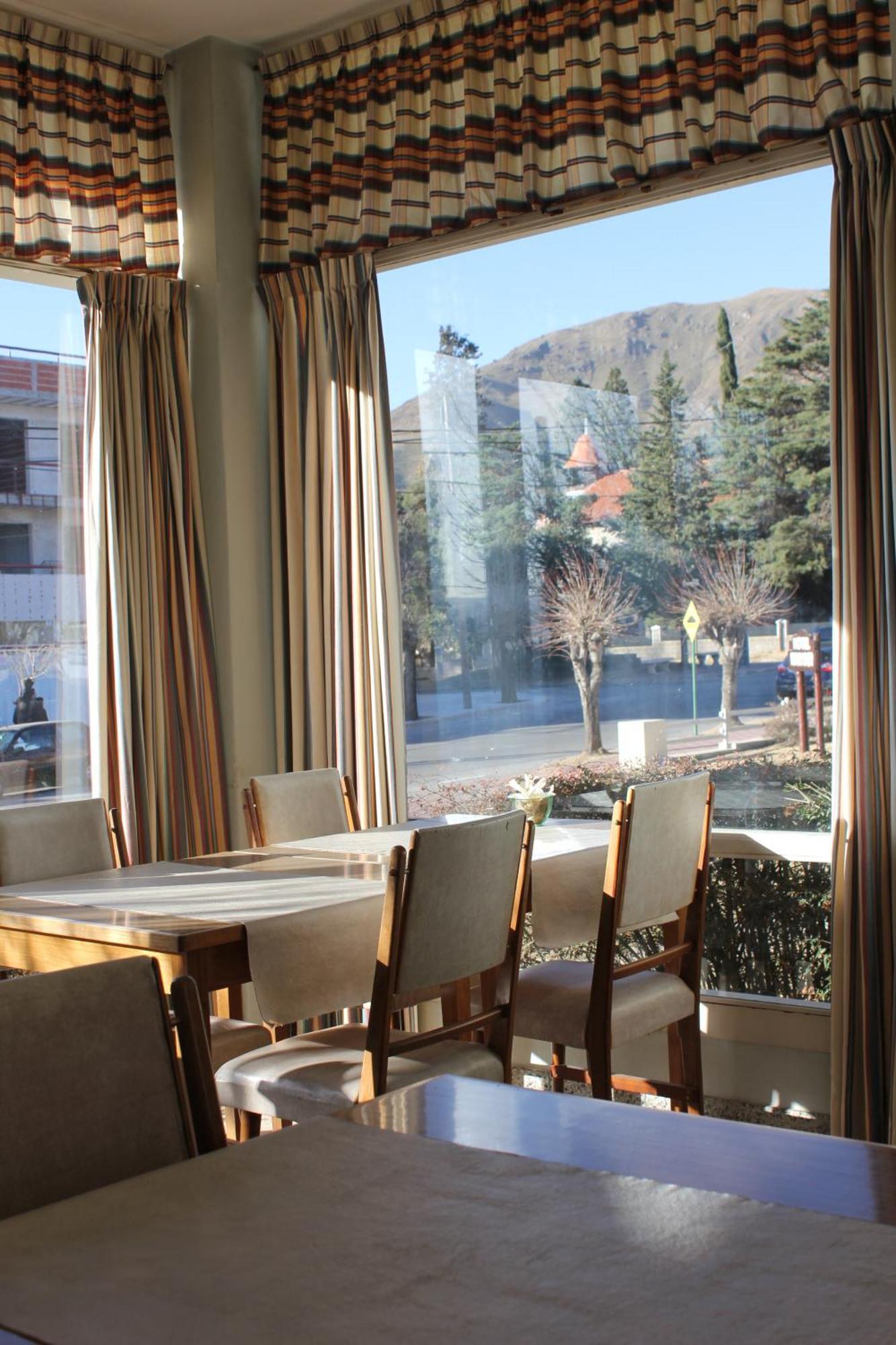 Hotel Marydor La Falda Exterior photo
